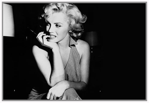 Marilyn Monroe a legend She is like a metaphor telling about entity of 